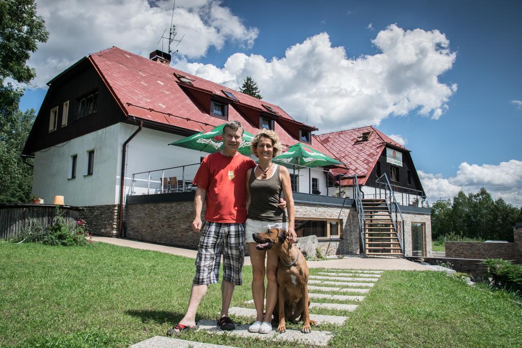 Penzion Ekosport Hotell Stachy Exteriör bild